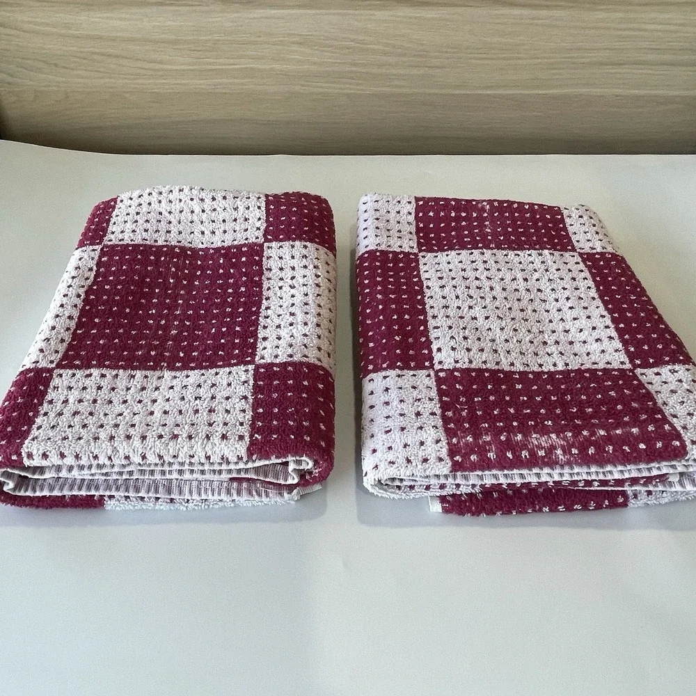 Cannon Royal Family Bath Towel Set Of 2 Checkered Burgundy & White Vintage 70s